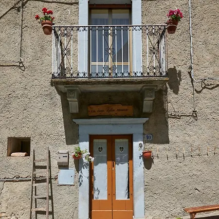 Casa Della Nonna * Sperlinga