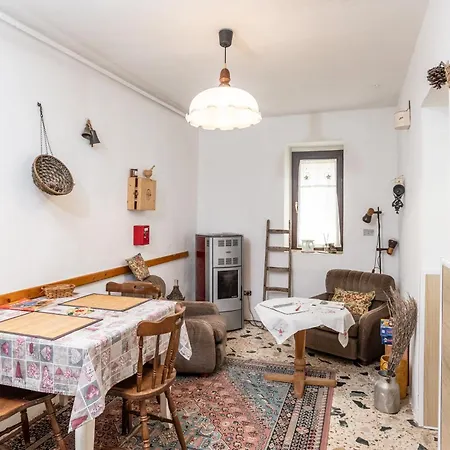 Casa Della Nonna * Sperlinga